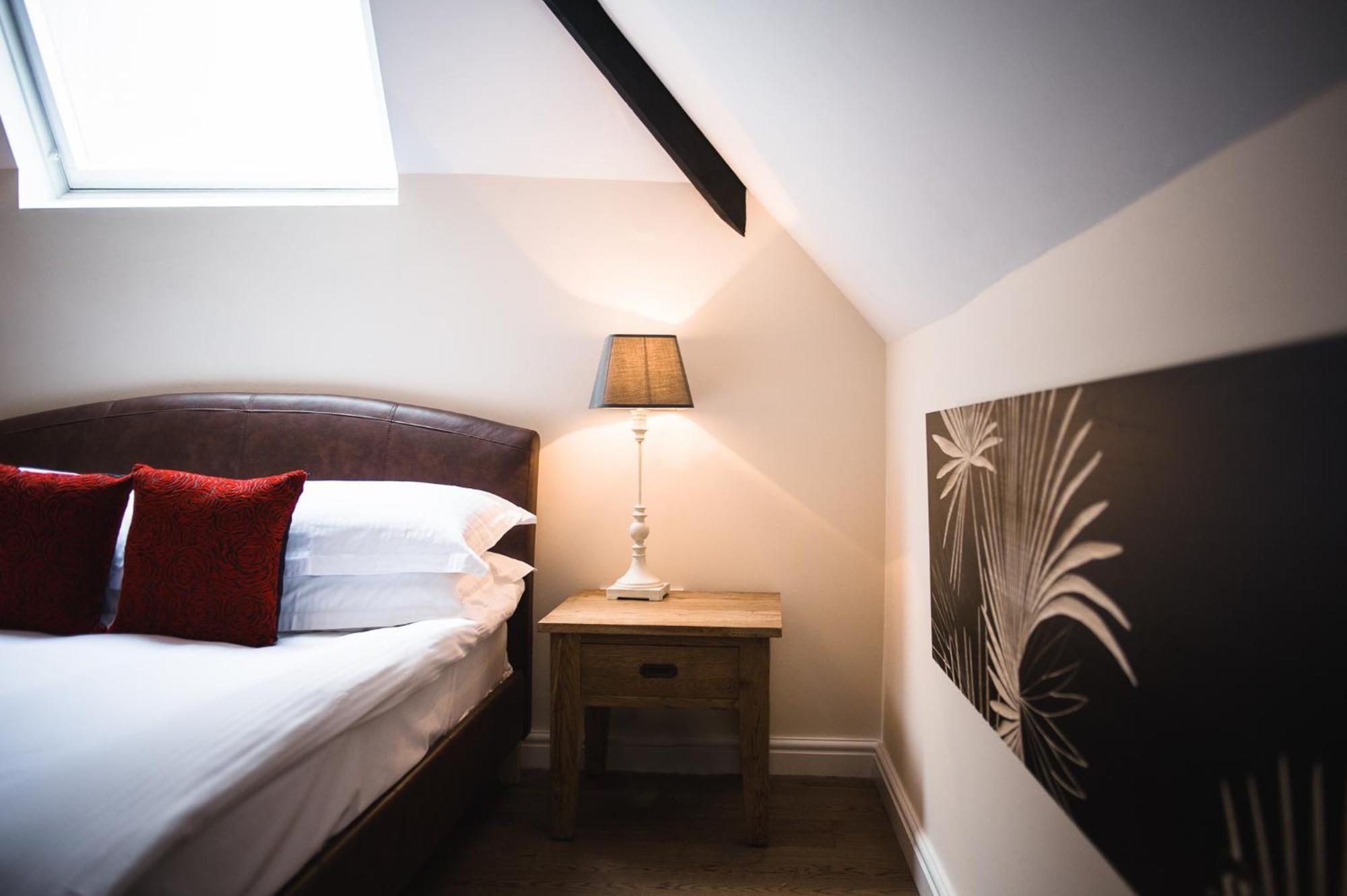 Romneys Apartments & Suites Kendal Zimmer foto